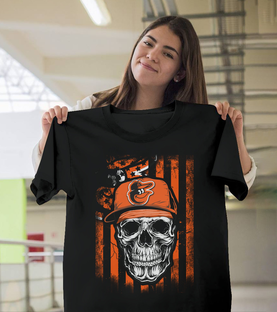 Baltimore Orioles Skull with Logo Cap T-Shirt
