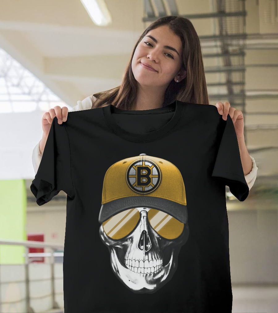 Skull In Yellow Boston Bruins Cap And Sunglasses T-Shirt