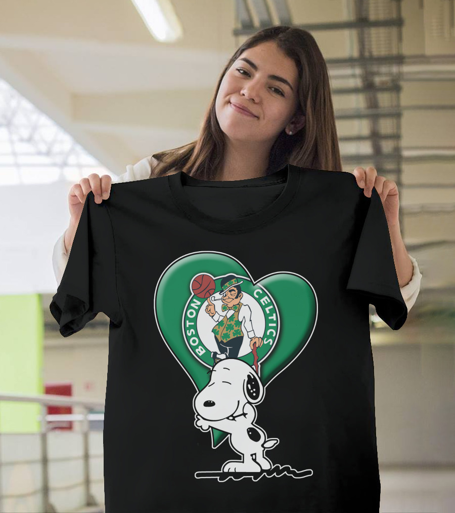 Snp V1 Boston Celtics Heart With Snoopy T-Shirt