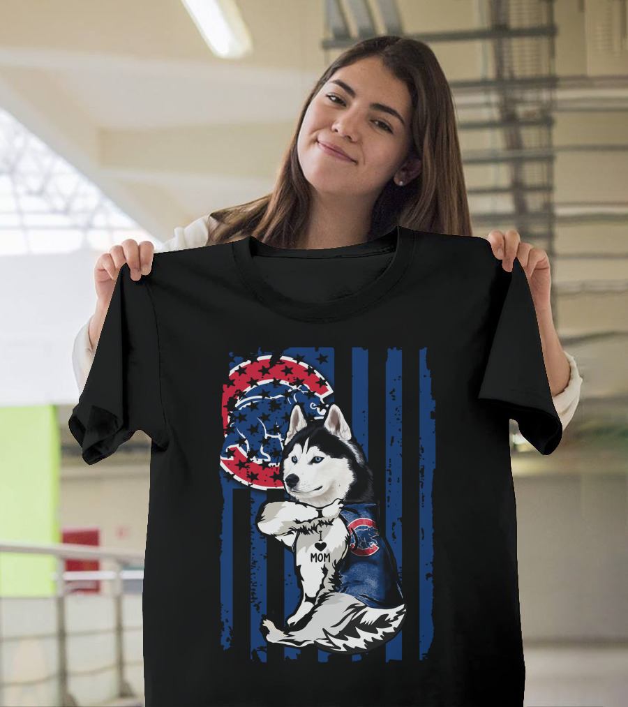 Siberian Husky I Love Mom Chicago Cubs Fan T-Shirt