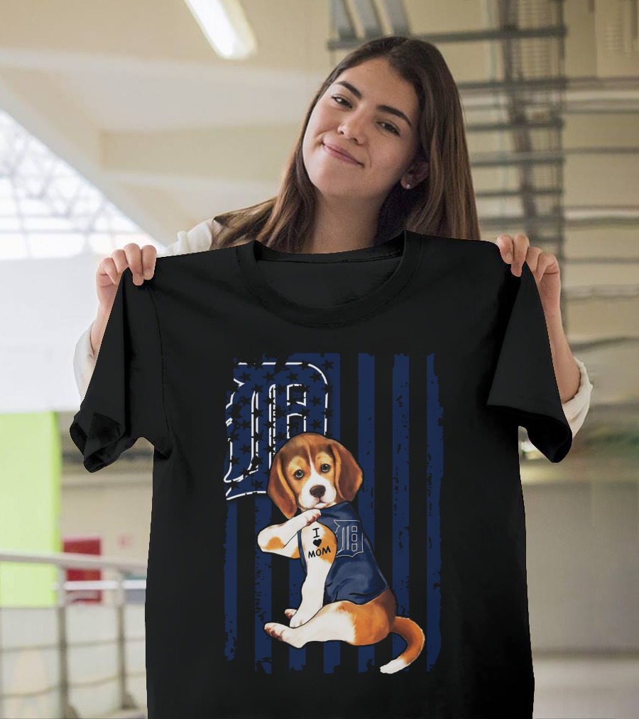 Beagle Puppy I Love Mom Detroit Tigers Stripes T-Shirt