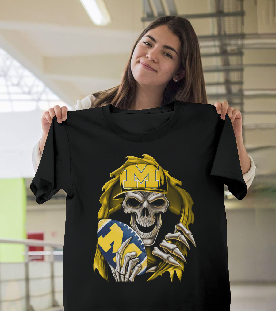 Skullbong Michigan Wolverines Skull Football Fan T-Shirt