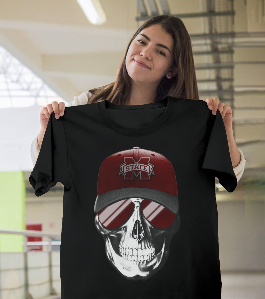 Mississippi State Bulldogs Skull With Hat And Sunglasses T-Shirt