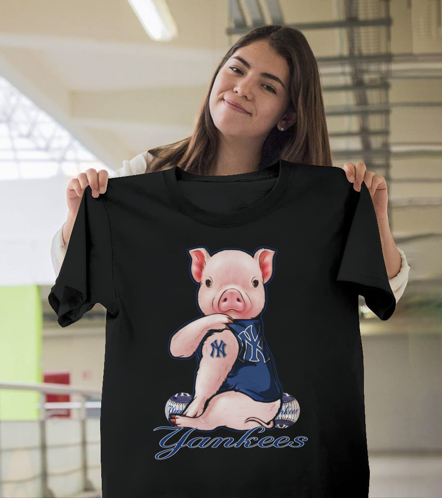 Pig Yankees Baseball Fan With NY Tattoo T-Shirt
