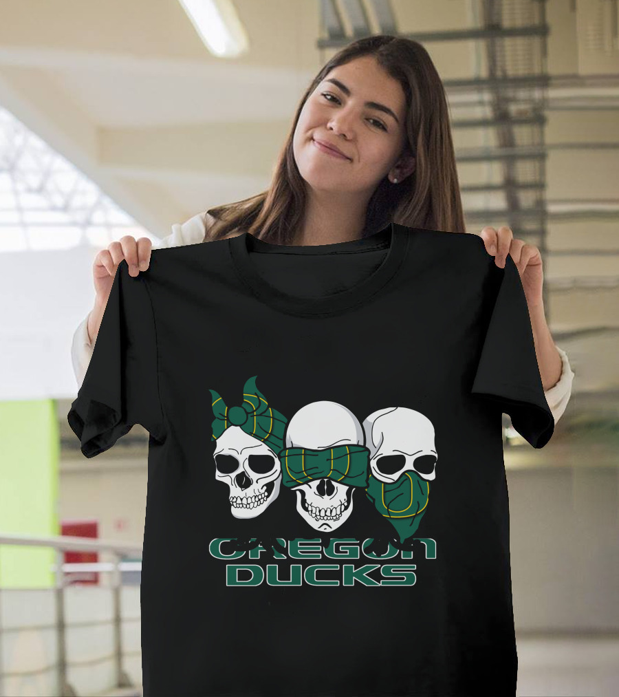3 Skull Oregon Ducks Bandana T-Shirt