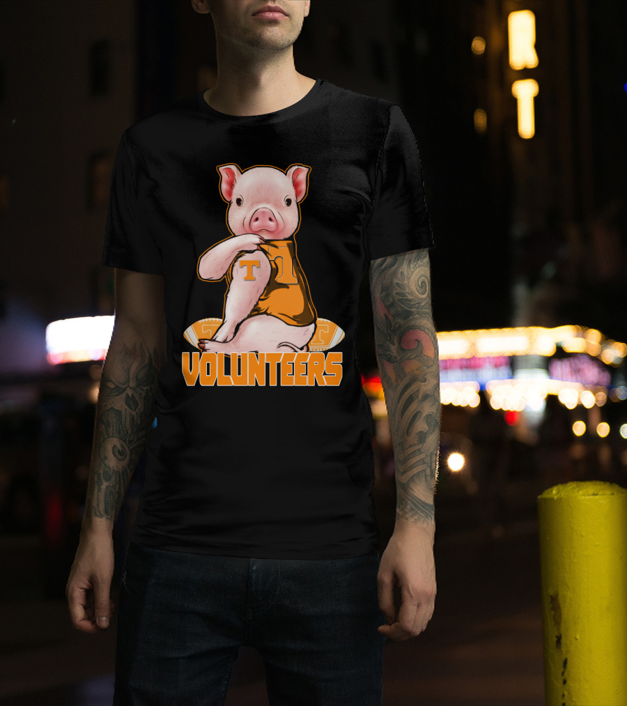 Tennessee Volunteers Pig With Football And T T-Shirt