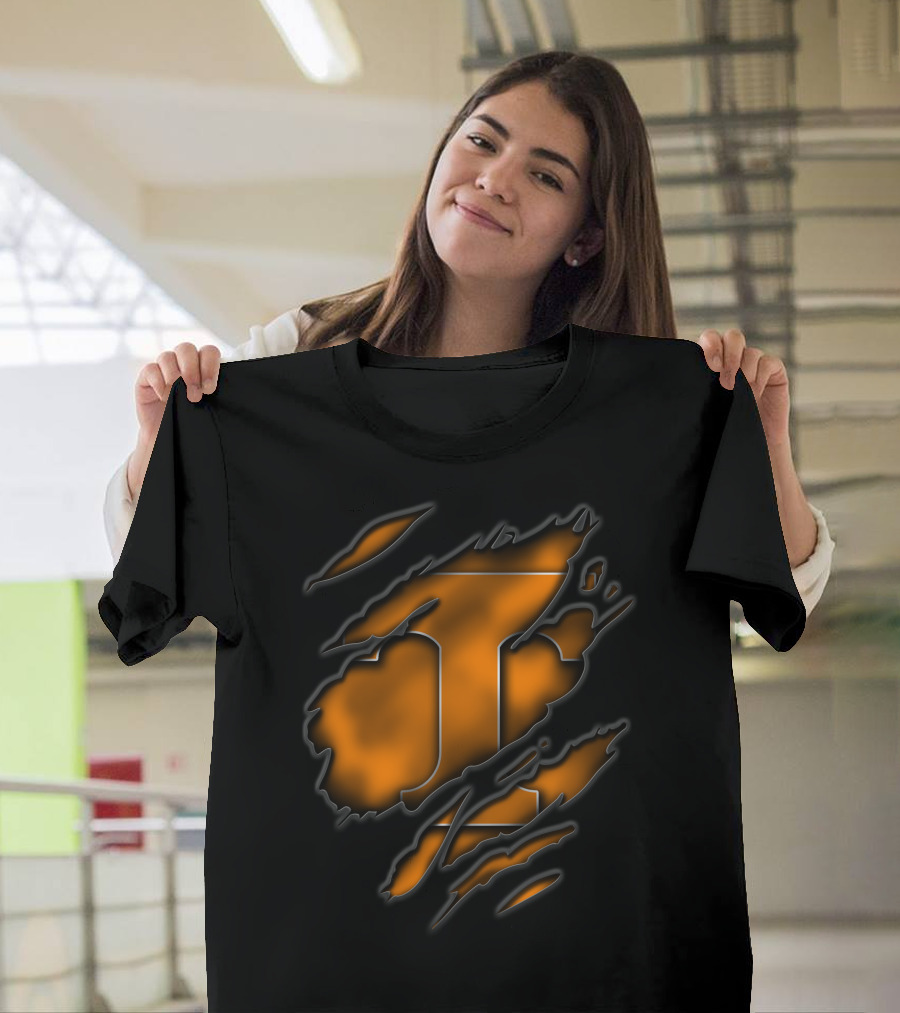 Torn Tennessee Volunteers Logo Claw Marks T-Shirt