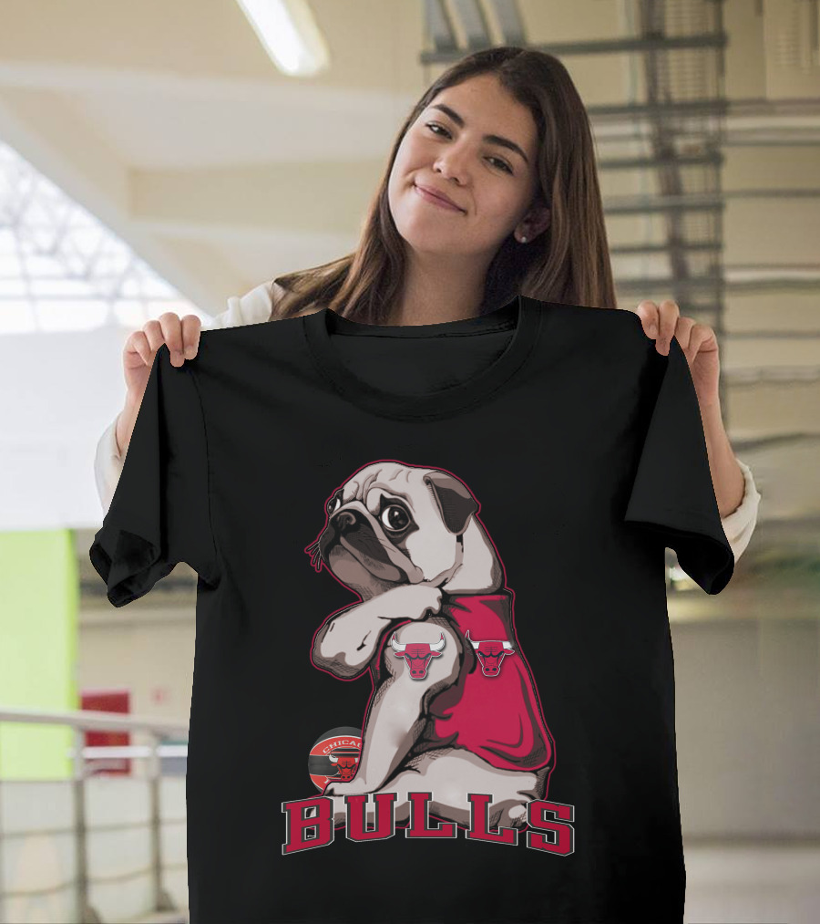 Pug Chicago Bulls Bulls T-Shirt