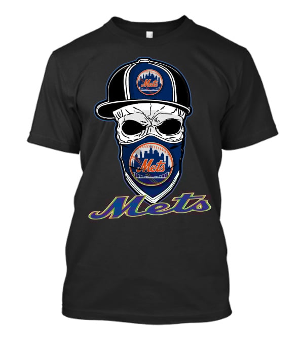 Skull Mets Hat With New York Mets T-Shirt