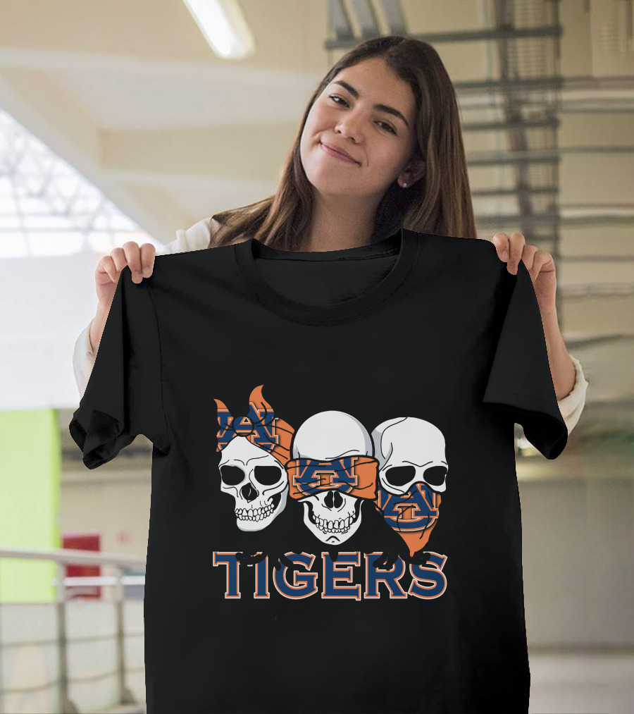 3 Skull Auburn Tigers Bandana Trio T-Shirt
