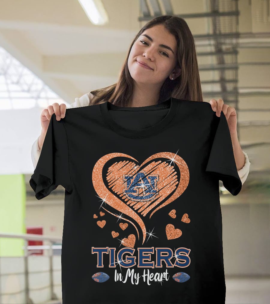 Tigers In My Heart Auburn University Logo With Glitter Hearts T-Shirt