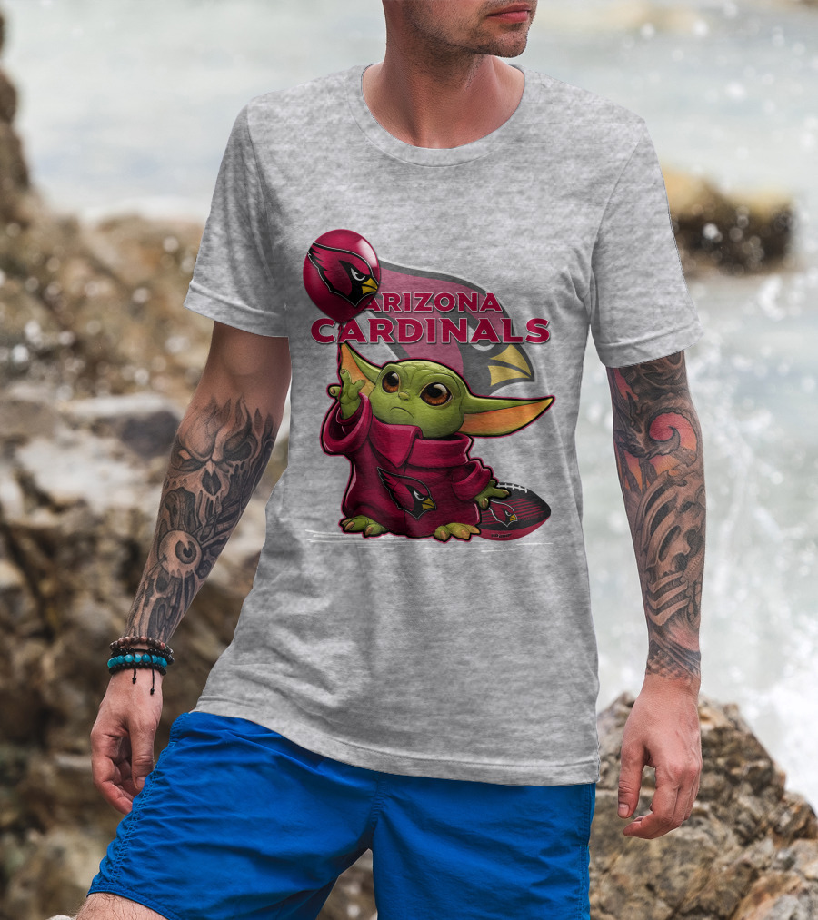 Yoda Holding Arizona Cardinals Balloon And Football With Team T-Shirt