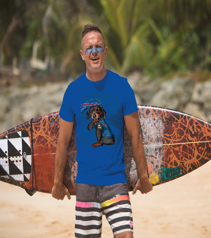 Dachshund Wearing Buffalo Bills Gear I Love Mom T-Shirt