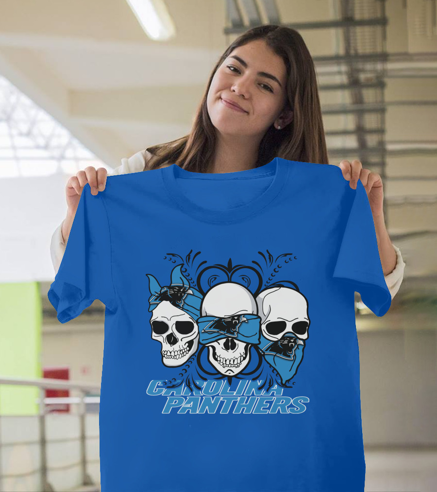 3 Skull CAROLINA PANTHERS Blindfolded Bandana T-Shirt