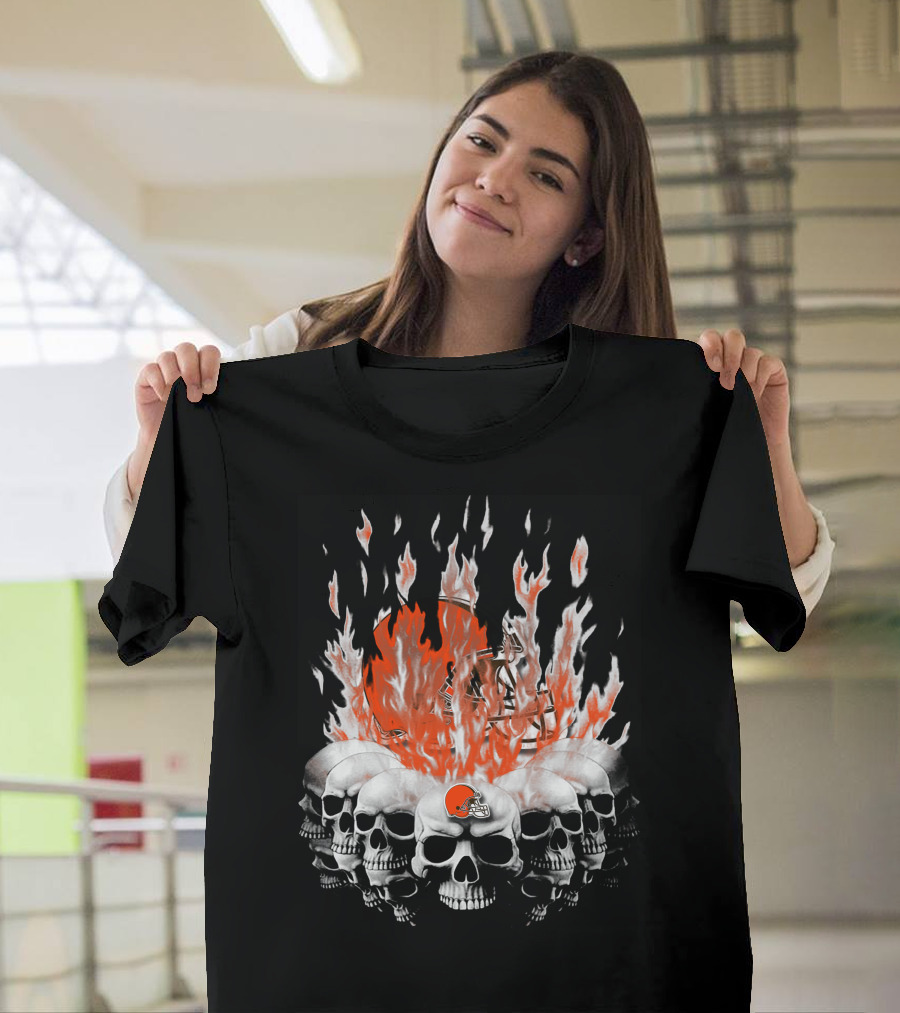 Cleveland Browns 37 Flaming Skull Helmet T-Shirt