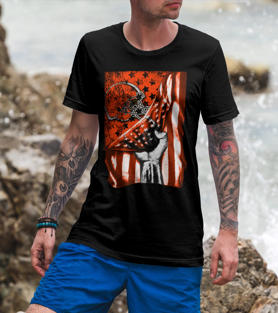 Cleveland Browns Football Helmet American Flag Fist T-Shirt