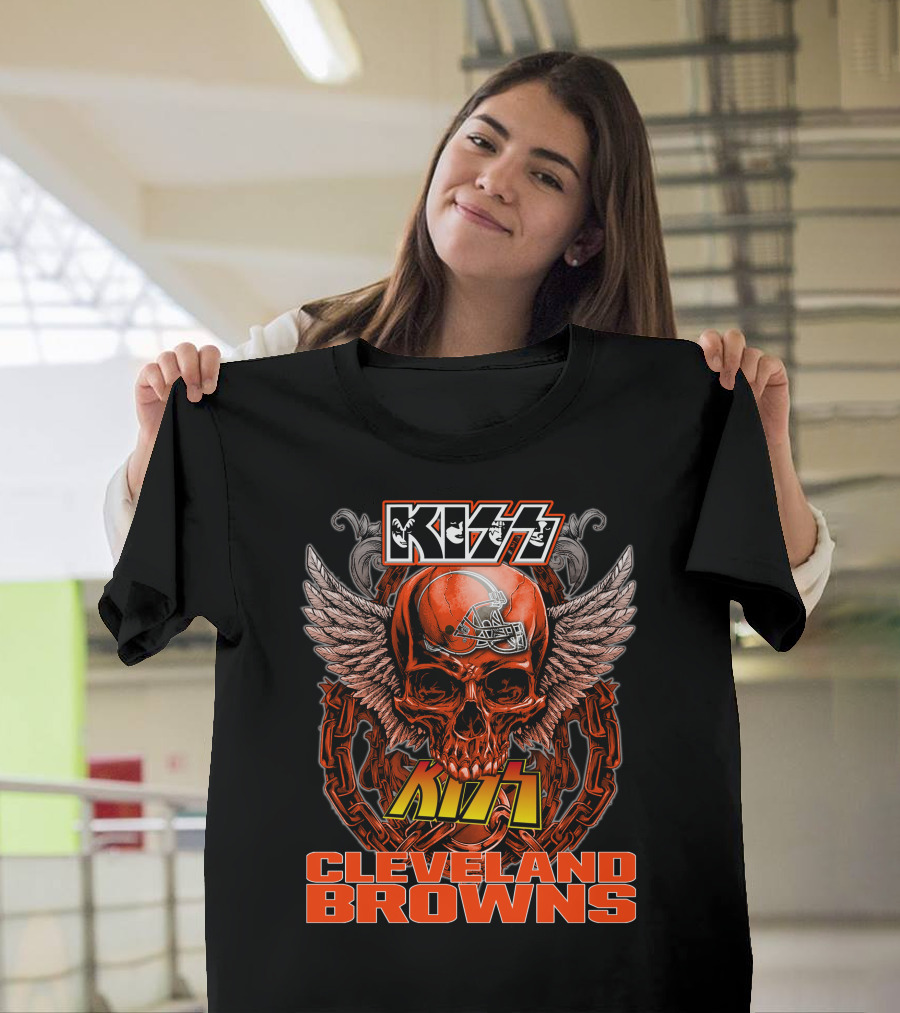 Kiss Cleveland Browns Skull Helmet Wings Chains T-Shirt