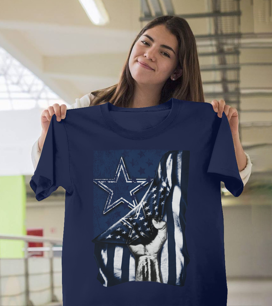 Dallas Cowboys Star With American Flag And Fist T-Shirt
