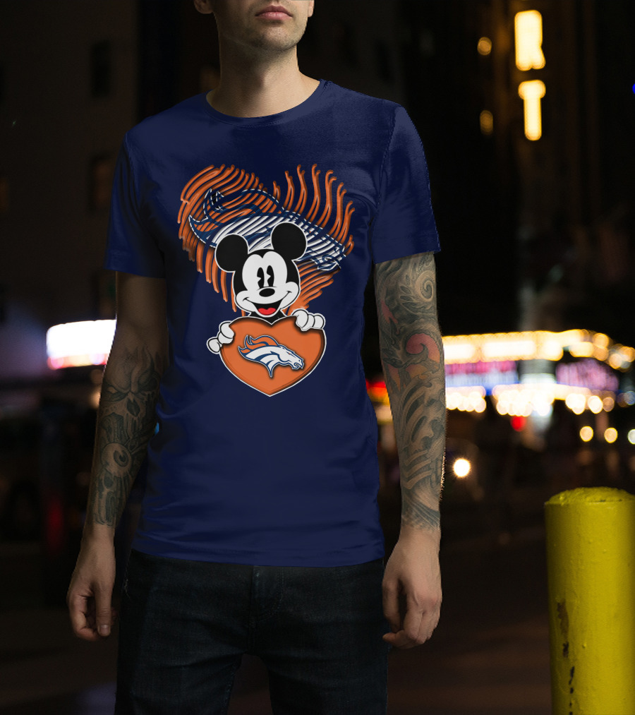Mickey Mouse Holding Denver Broncos Logo Heart With Bronco Horse Outline T-Shirt
