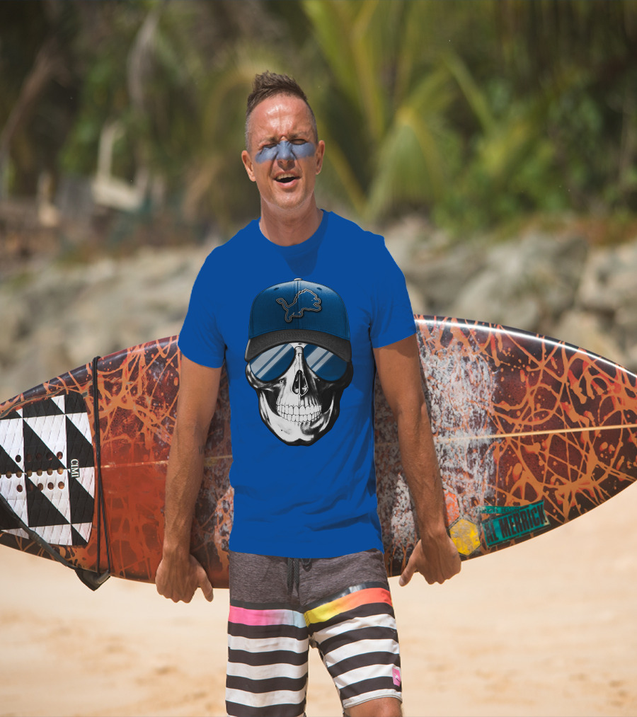 Skull Wearing Detroit Lions Cap With Reflective Sunglasses T-Shirt