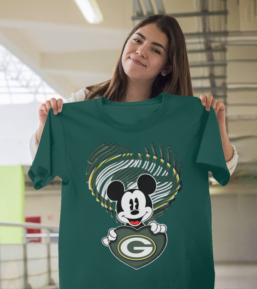Mick Fan Embraces Green Bay Packers Heart T-Shirt