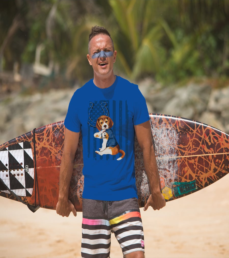 Beagle Wearing I Love Mom Indianapolis Colts Shirt With Horseshoe T-Shirt