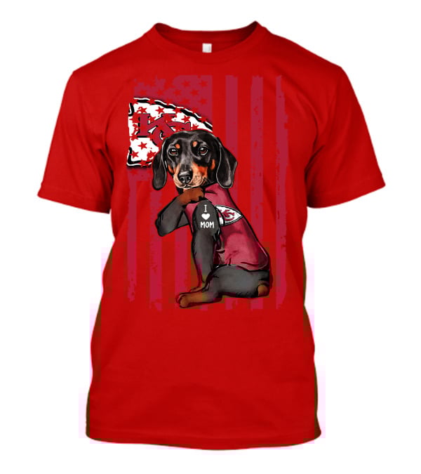 Dachshund I Love Mom Kansas City Chiefs Fan Flag T-Shirt