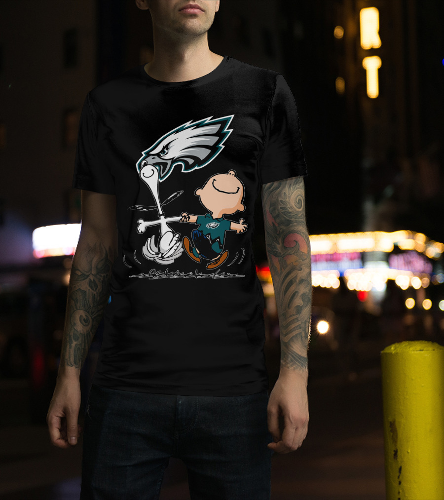 Snoopy And Philadelphia Eagles Logo Dance T-Shirt