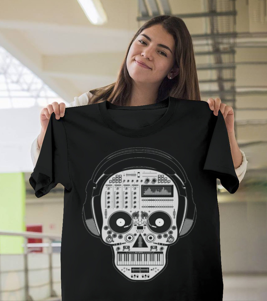 Rap Music DJ Equipment Skull Headphones T-Shirt