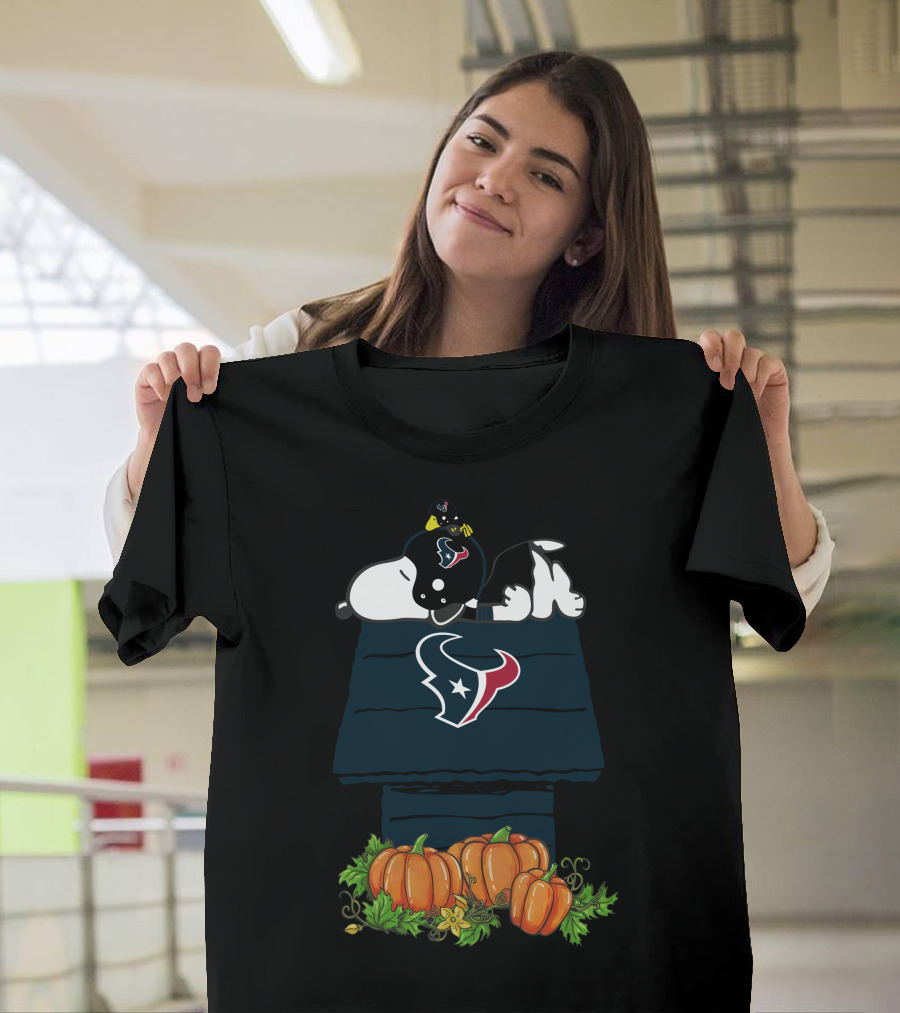 Houston Texans Snoopy Doghouse Pumpkins T-Shirt