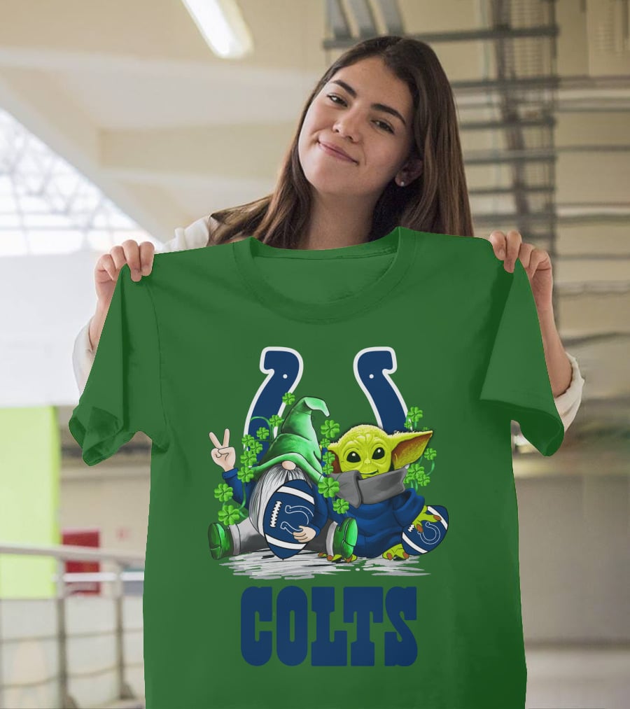 Colts St. Patrick's Day Gnome And Baby Alien Football With Clover T-Shirt