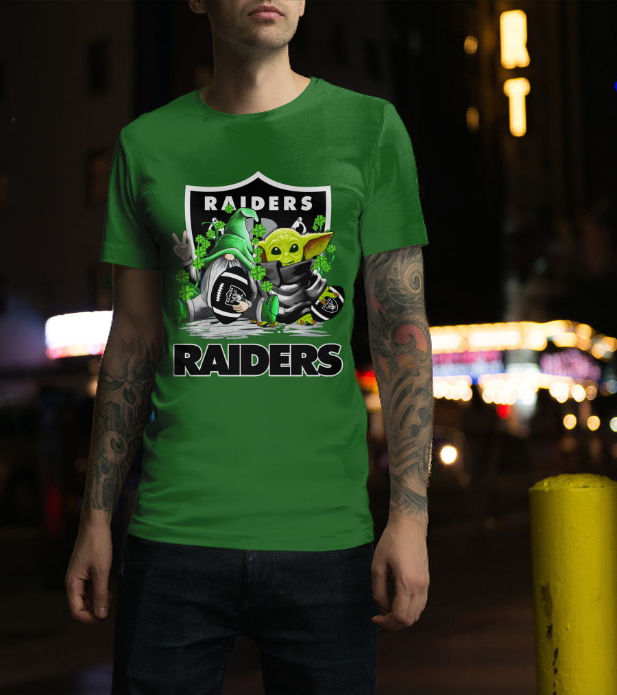Raiders St. Patrick’s Day Football Gnome And Baby Alien With Clover Footballs T-Shirt