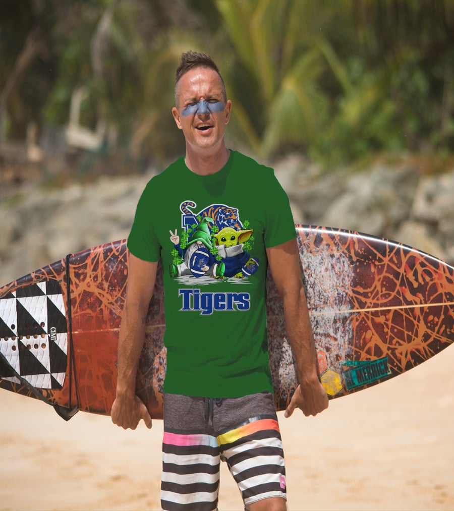 Memphis Tigers Football St. Patrick's Day Gnome And Child Icons T-Shirt