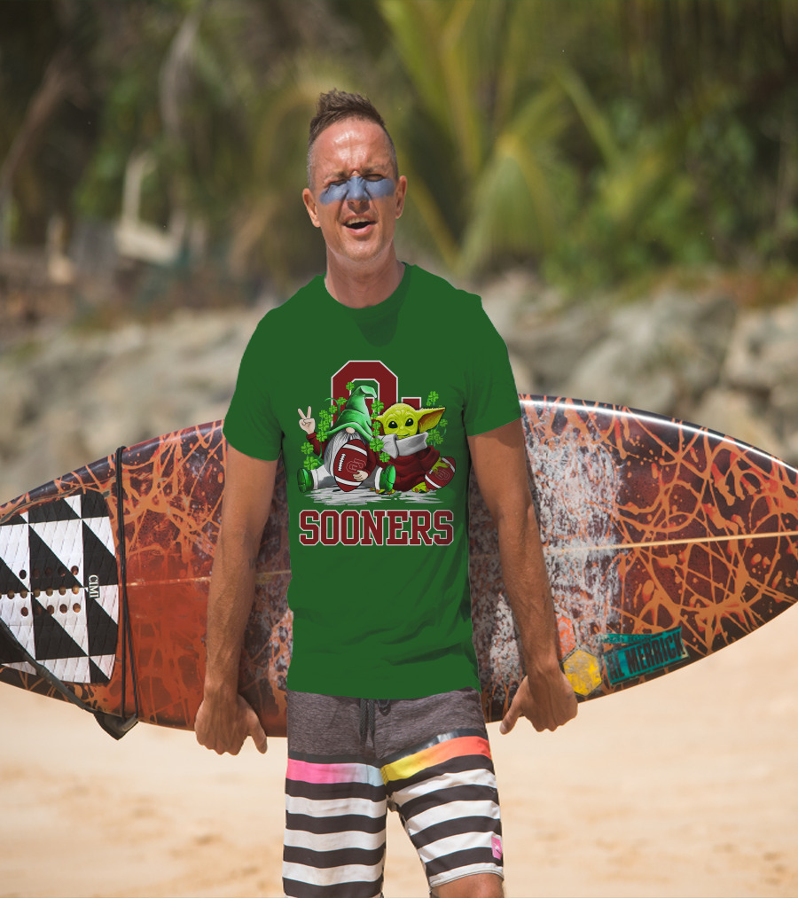 Oklahoma Sooners St. Patrick's Day Football Gnome And Alien T-Shirt