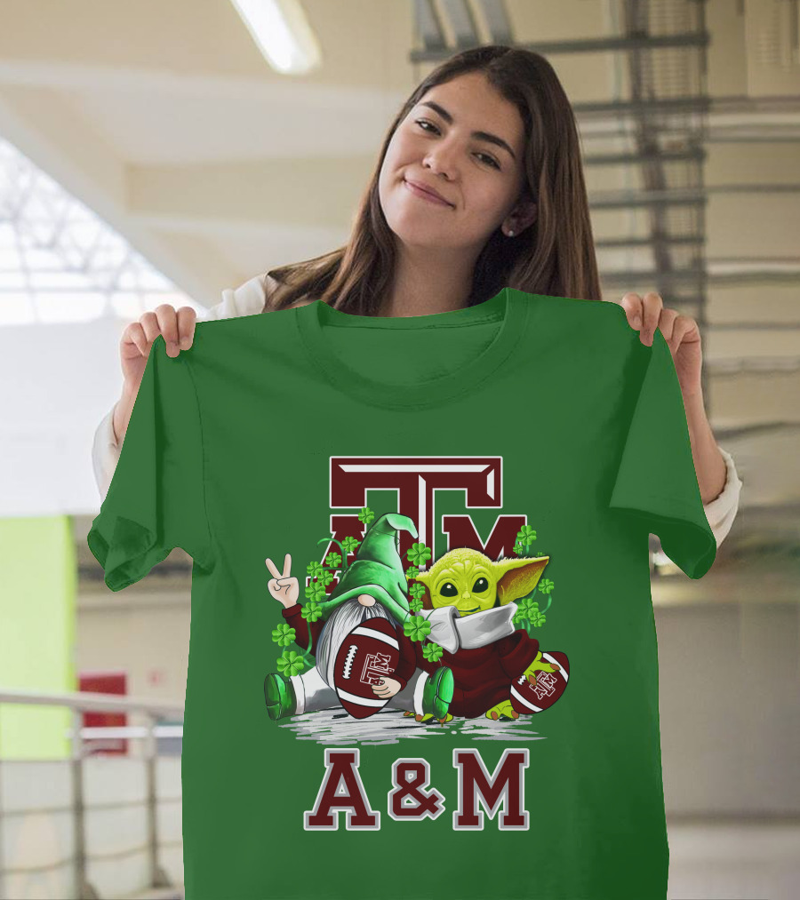 Texas A&M Aggies Football St. Patrick’s Day Gnome and Baby Alien with Shamrocks T-Shirt