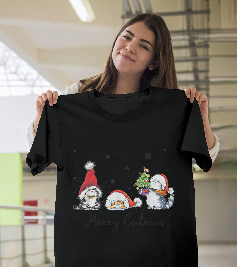 Cats In Santa Hats With Merry Catmas For Cat Lovers T-Shirt