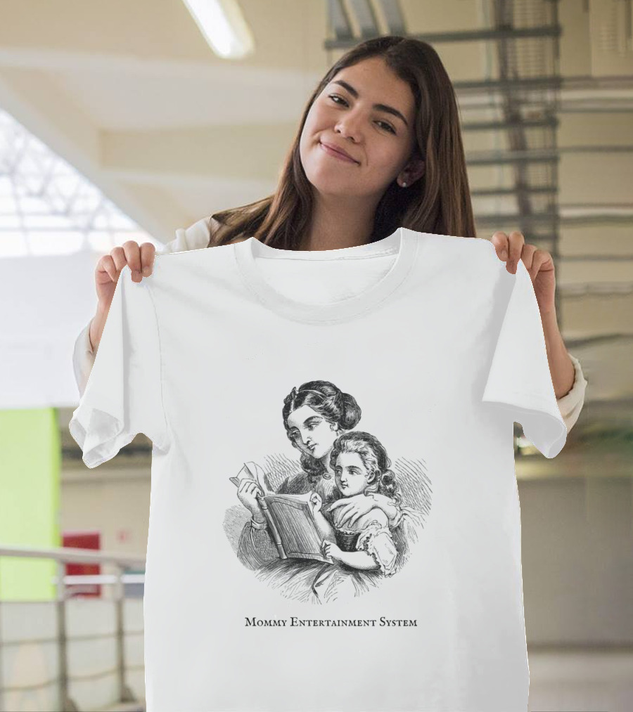 Old-Fashioned Mommy Entertainment System Book Reading T-Shirt