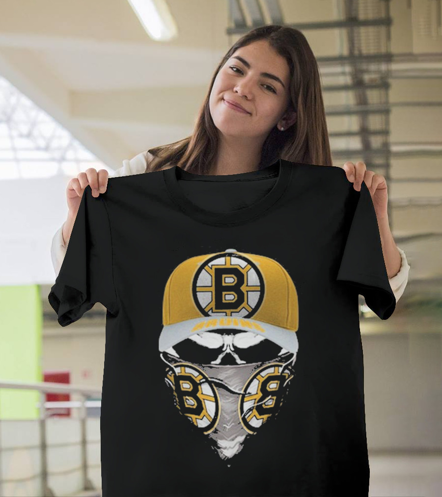 Boston Bruins Skull Mask and Hat T-Shirt