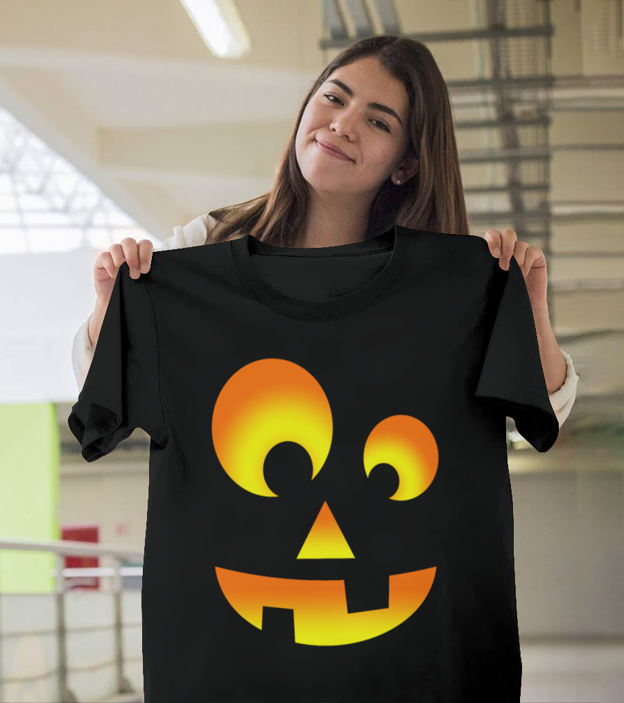 Cute Halloween Jack-O'-Lantern Face T-Shirt