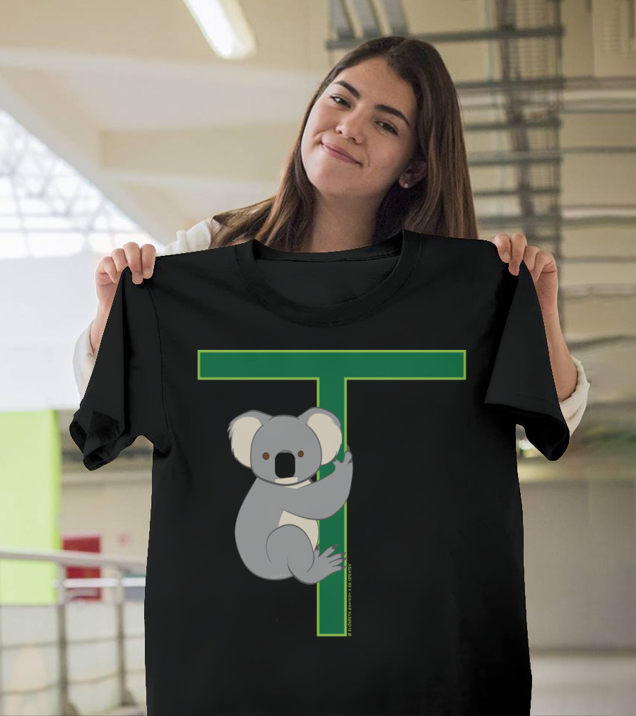 Koality Koala Clinging to Large Green T T-Shirt