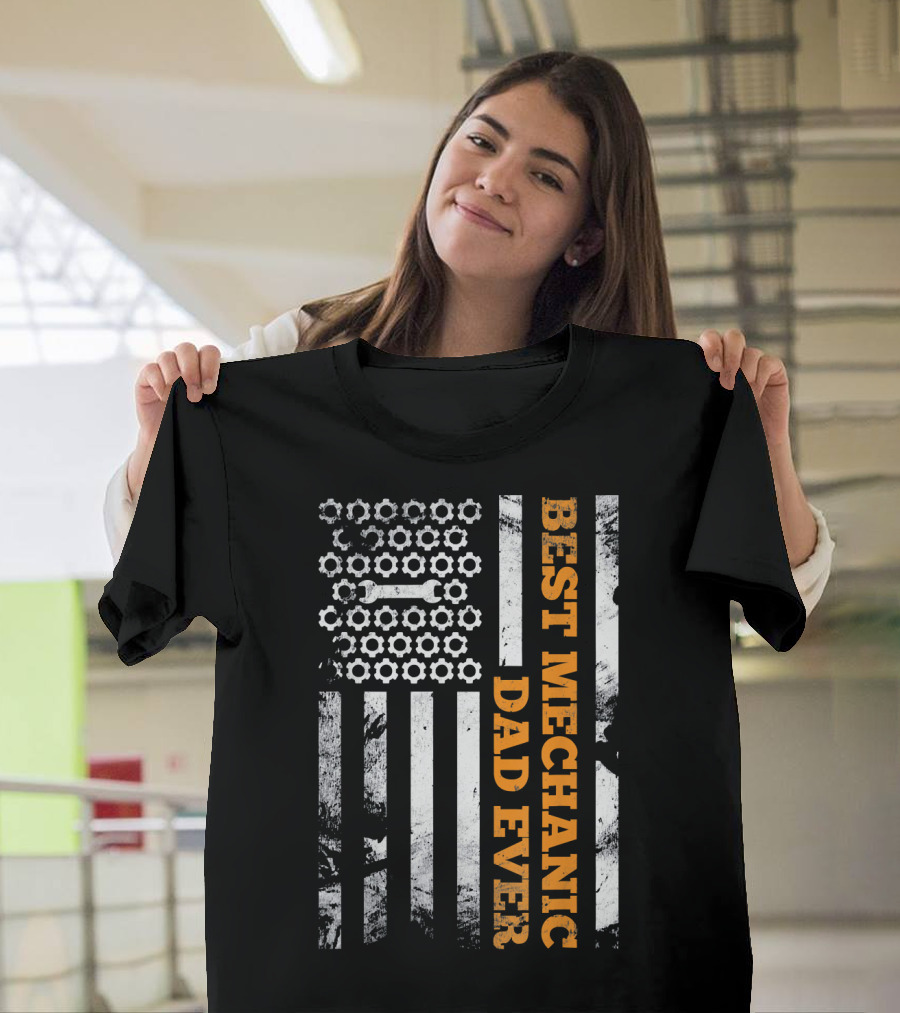 Best Mechanic Dad Ever Gear Flag Design for Father's Day T-Shirt