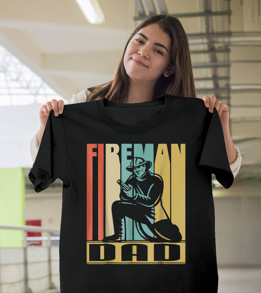 FIREMAN DAD Classic Vintage Retro Fireman T-Shirt
