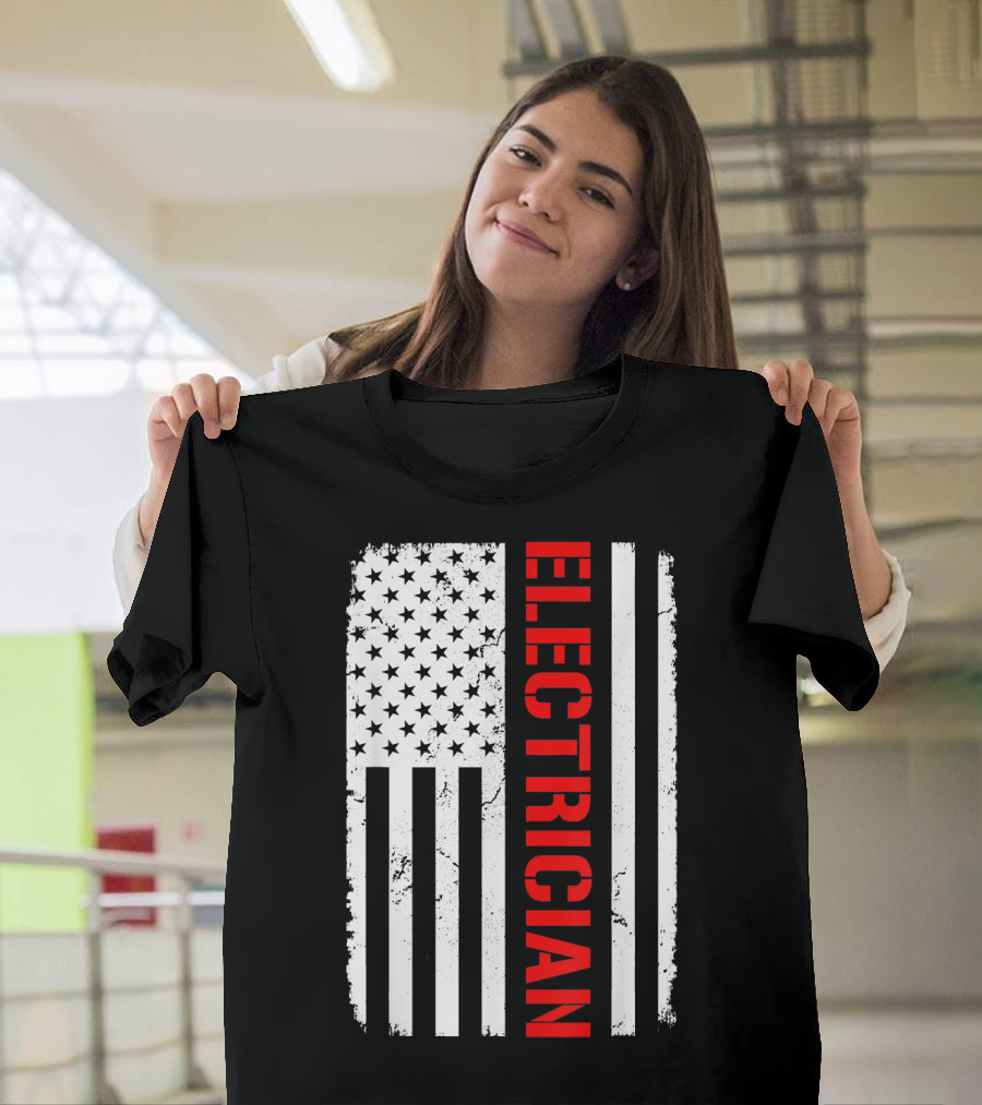 Electrician USA Flag Vertical Red Stripe T-Shirt
