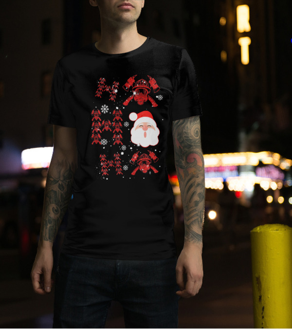 Funny Santa Firefighter Merry Christmas Snowflakes Helmet Axe T-Shirt