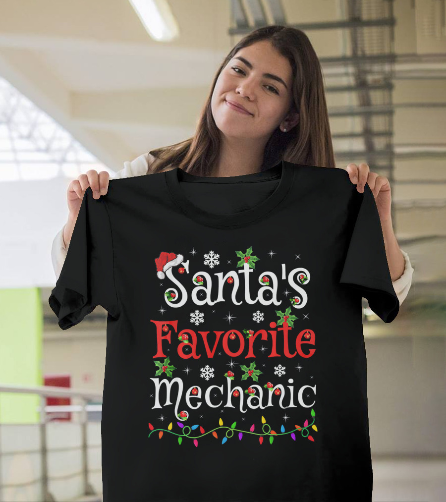 Santa's Favorite Mechanic Christmas Lights Hat Snowflakes Holly T-Shirt