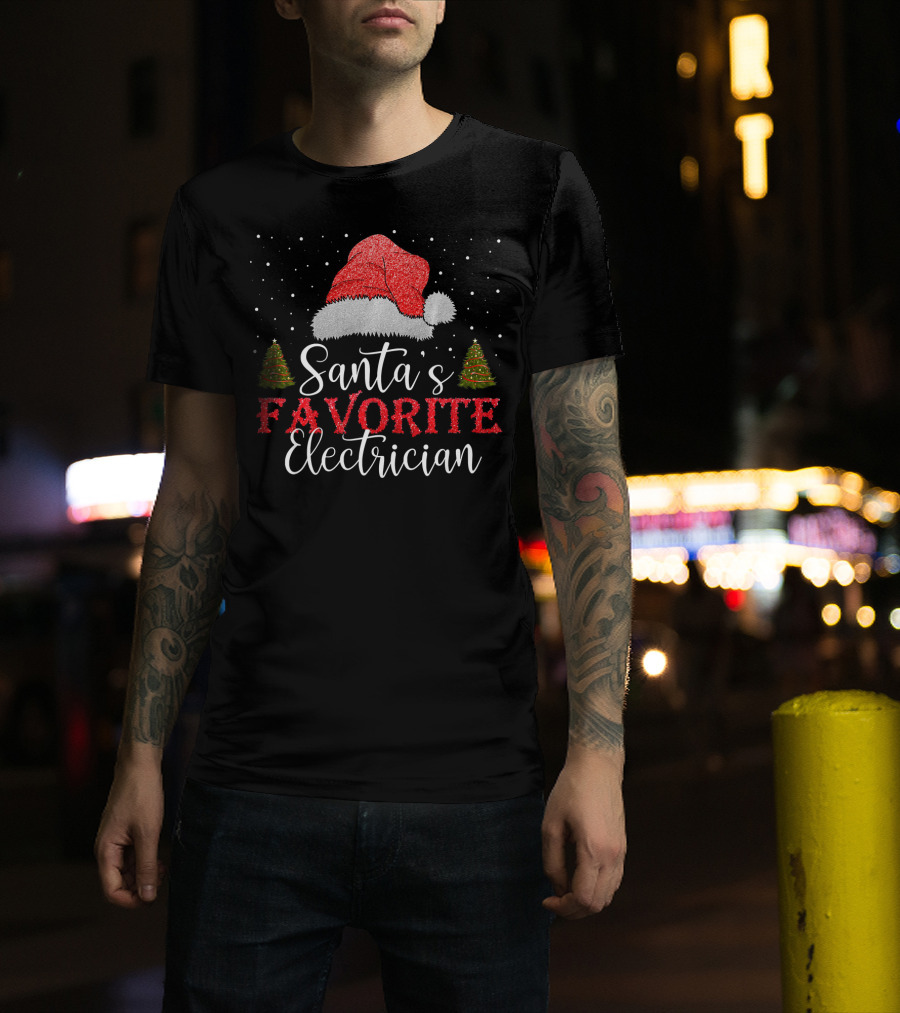 Santa's Favorite Electrician Snowflakes Santa Hat Christmas Trees T-Shirt