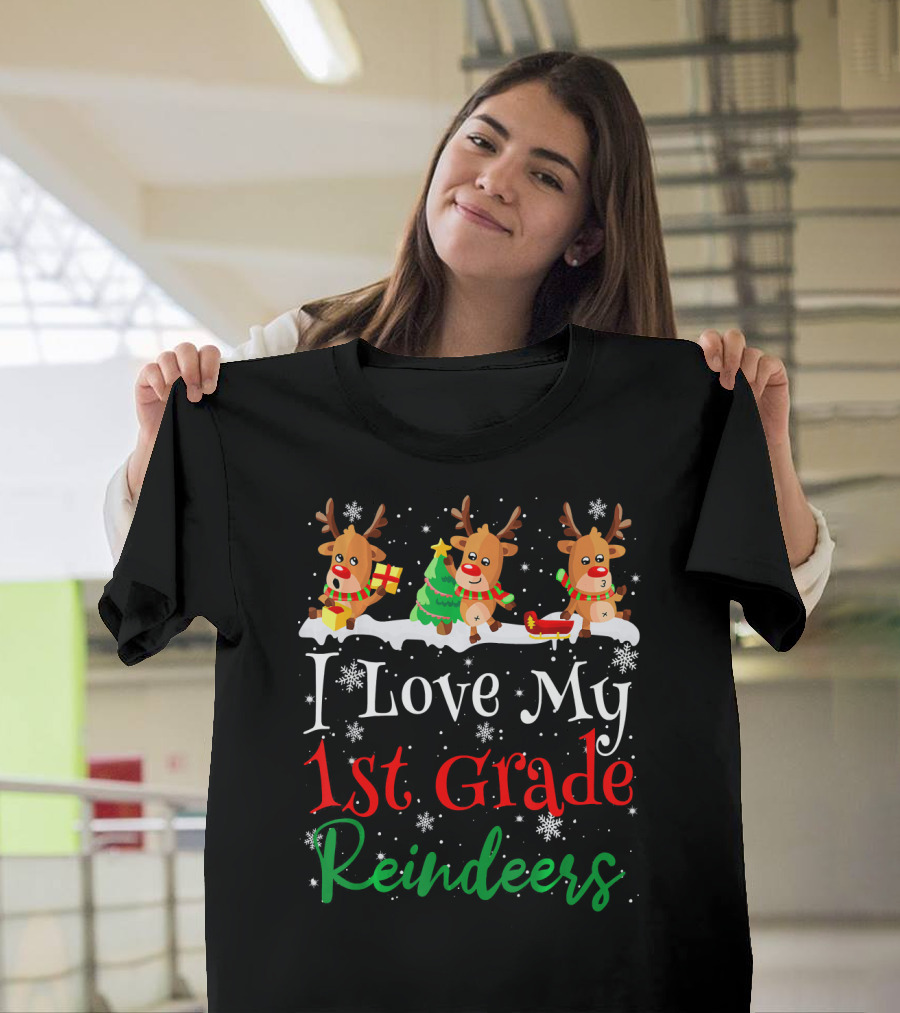 I Love My 1st Grade Reindeers Snowflakes Christmas Tree T-Shirt