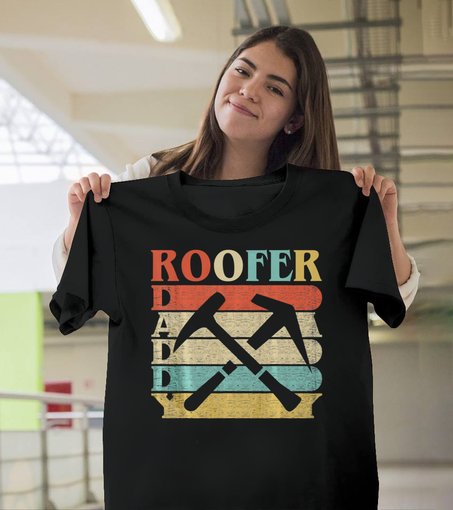 Roofer Daddy Retro Vintage Stripes Hammer T-Shirt