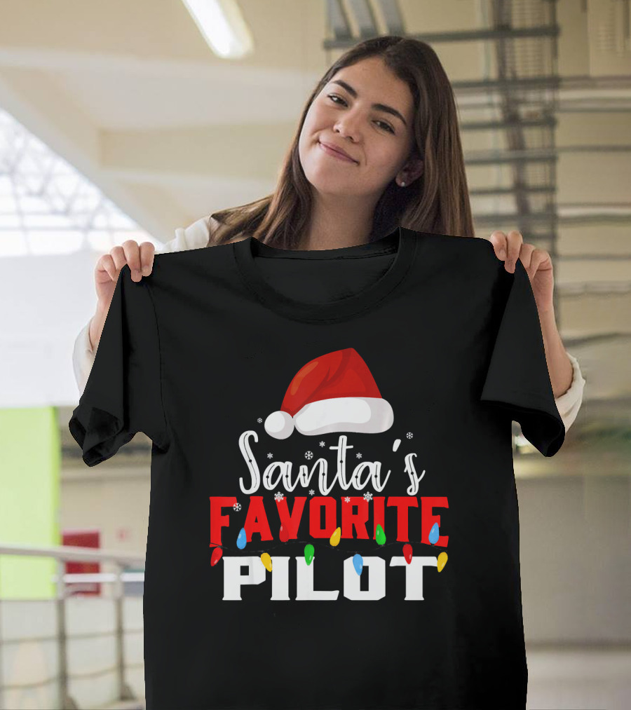 Santa's Favorite Pilot Christmas Hat and String Lights T-Shirt