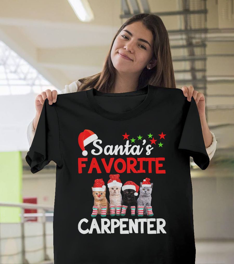 Funny Cat Santas Favorite Carpenter Kittens in Christmas Hats and Stockings T-Shirt
